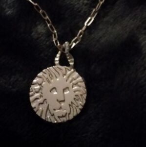 Anne Klein lion necklace